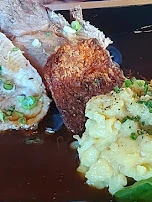 Krustenbraten Mit Kartoffelsalat